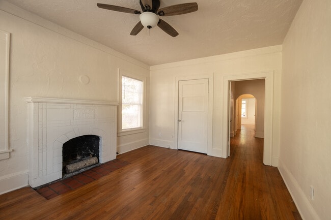 Photo - 2842 Park St Unit #2