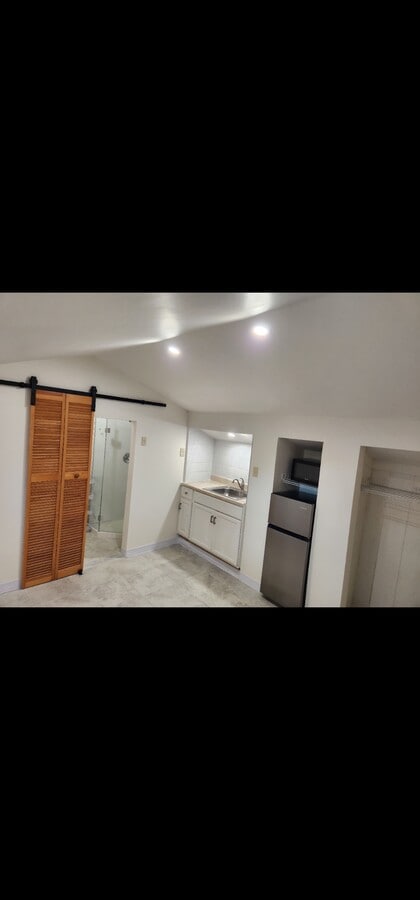 Photo - 7807 Tennyson St