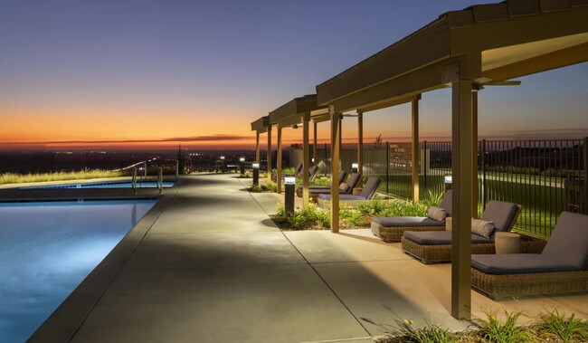 Building Photo - Pique at Iron Point Rental