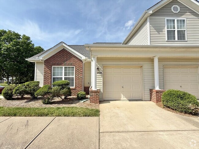 Building Photo - 2808 Andover Glen Rd Rental