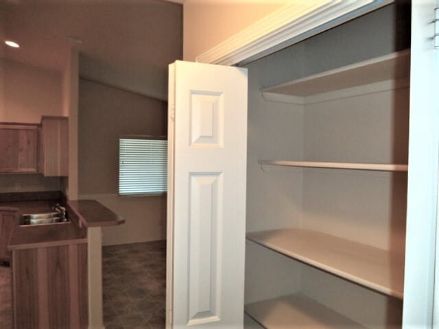 Photo - 544 N Locust Ave