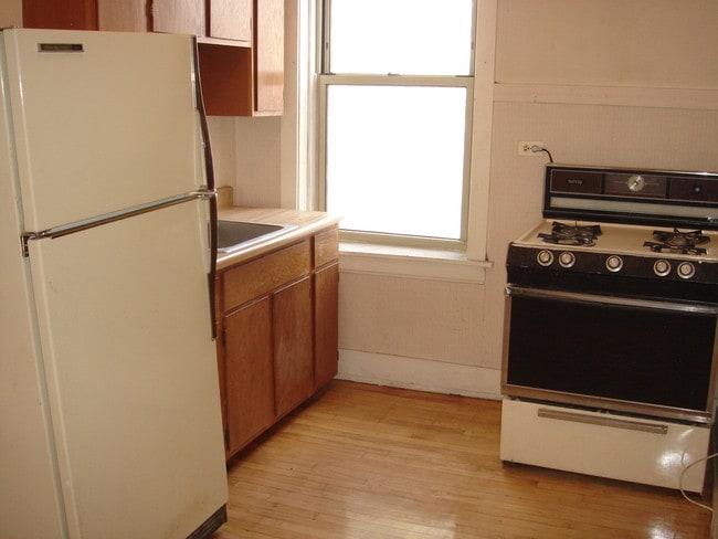 3536 W Cullom Ave Unit 3