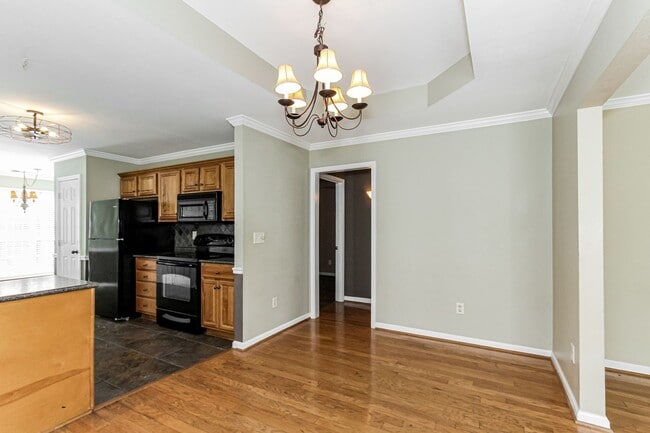 Photo - 453 Tocoa Rd