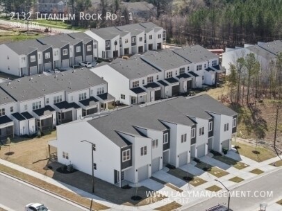 Photo - 2132 Titanium Rock Rd