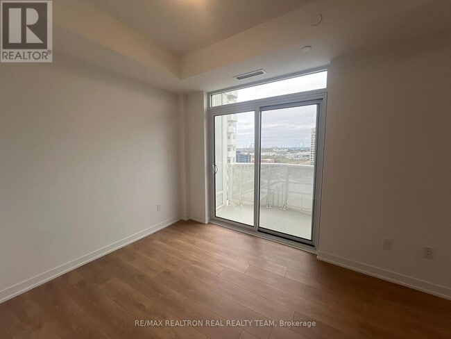 Photo - 804 - 474- CALDARI ROAD Unit 804