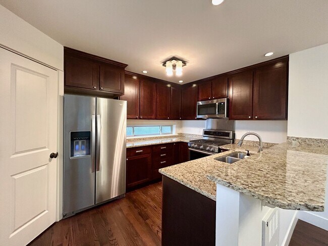 Photo - Queen Anne Townhouse