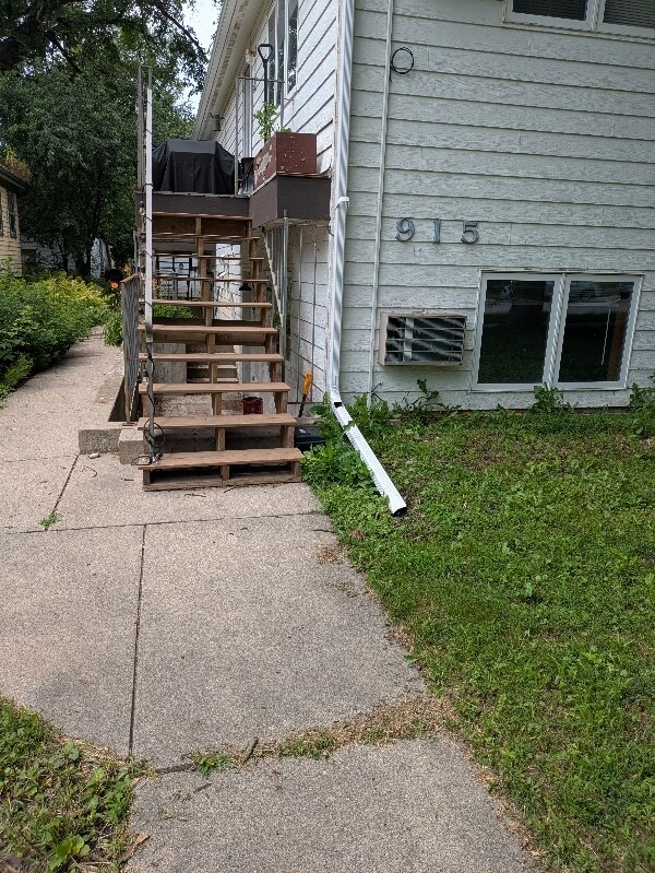 Photo - 915 9th St S Unit 1