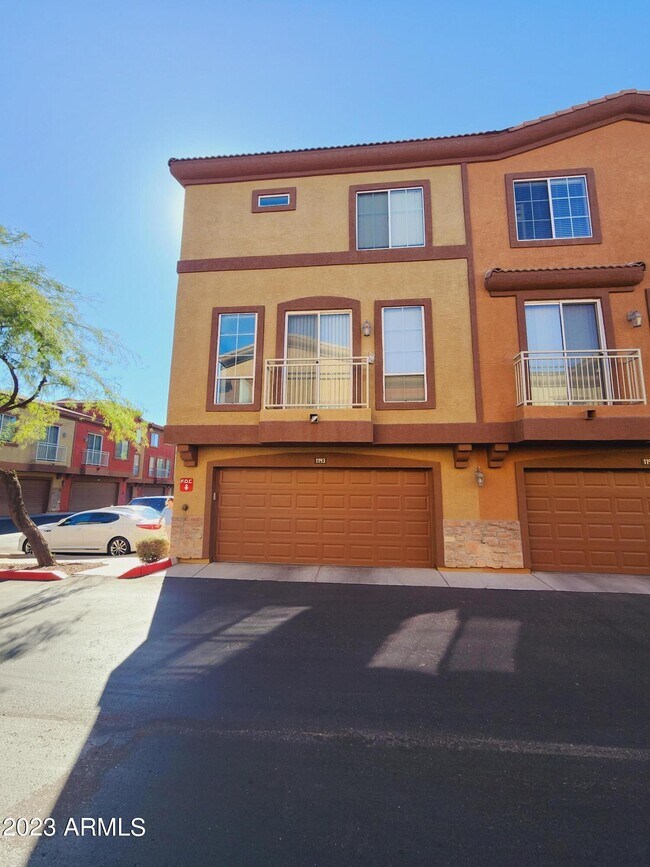 Photo - 1920 E Bell Rd