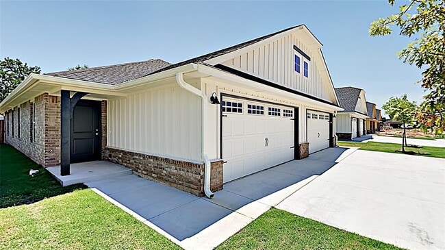 4922 Avion Ct