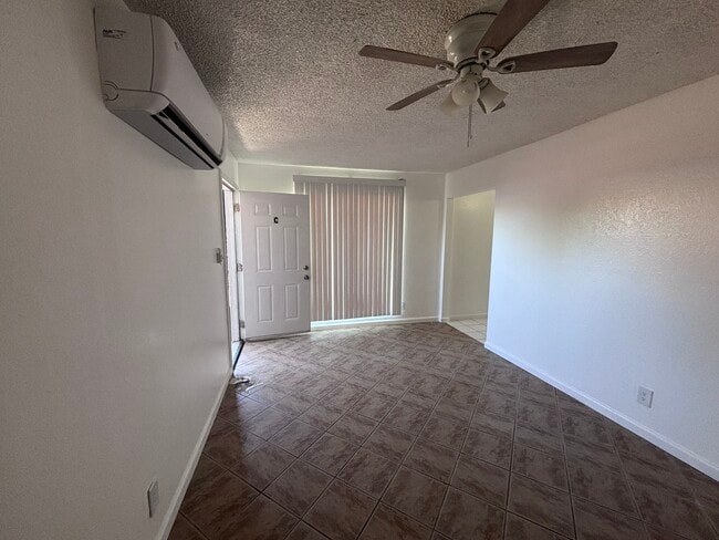 Photo - 4417 E Olive Ave Unit Apt C