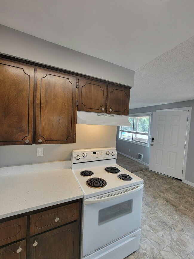 Photo - 180 SE 3rd St