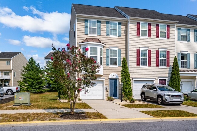Photo - 20262 Bridgewater Rd
