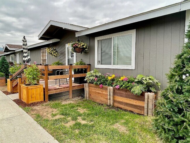 Photo - Welcome Way Apartments