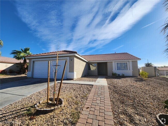 Building Photo - 3520 Saguaro Valley Ct Rental