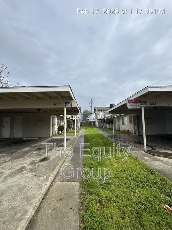 Building Photo - 624 N Garden St Unit D