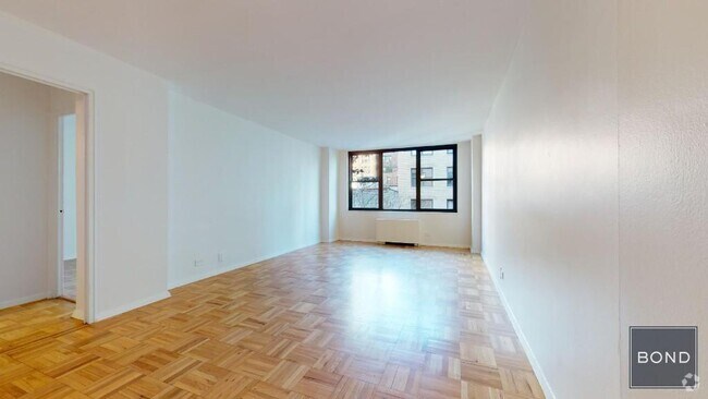 Building Photo - 333 E 49th St Unit 8S Rental