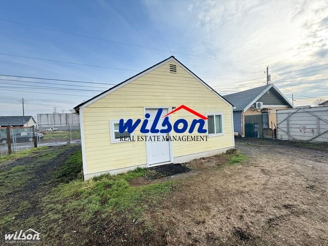 Building Photo - 311 N 4th Ave Unit C