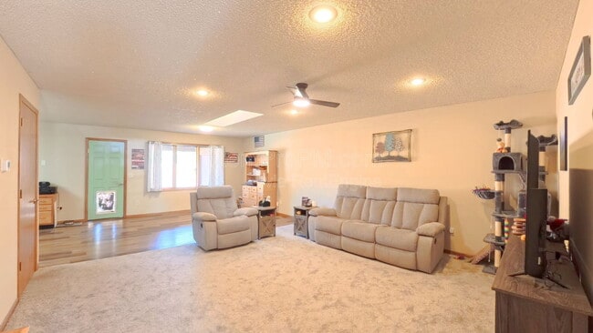 Building Photo - 3209 White Elm Ct
