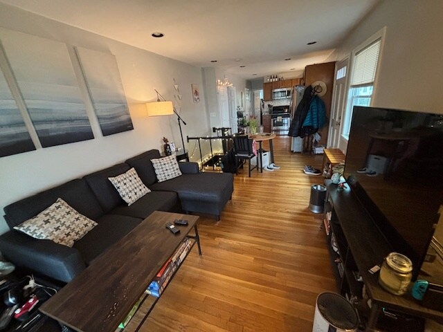 Photo - 135 Nottinghill Rd Townhome