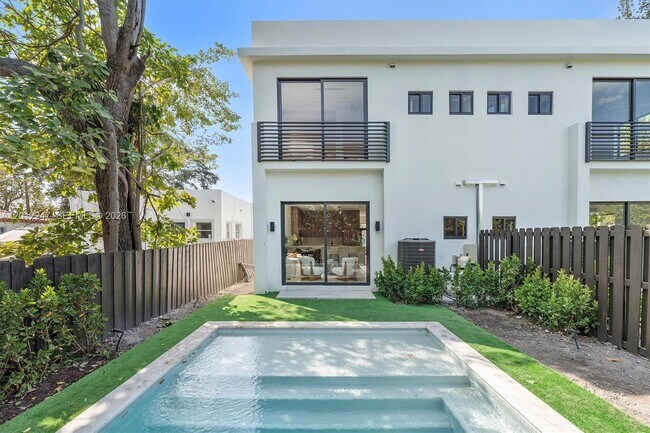 Photo - 4715 N Miami Ave