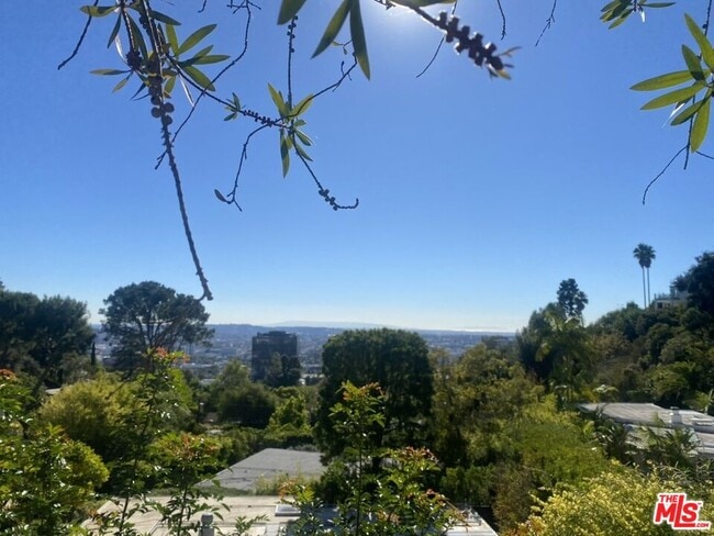 Photo - 1365 N Wetherly Dr