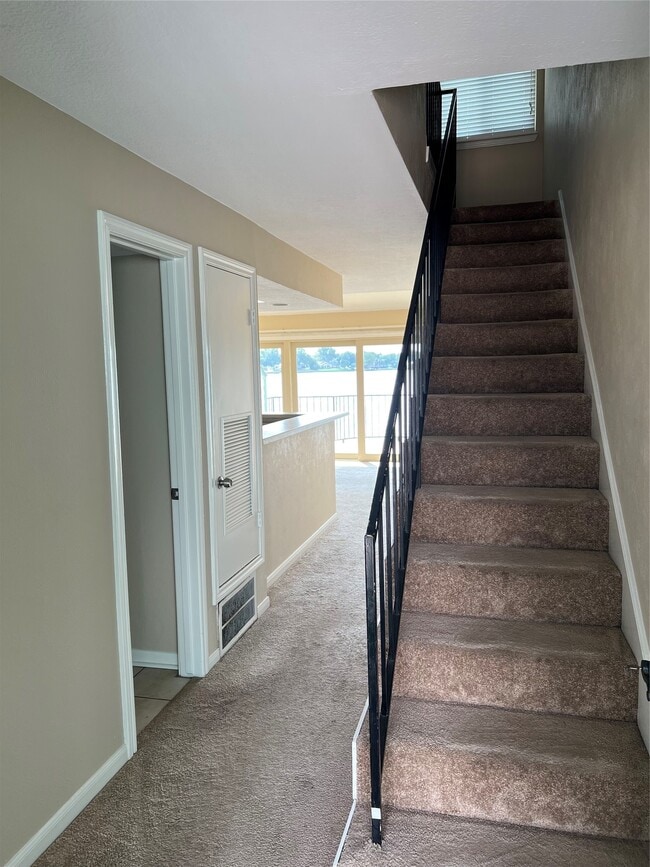 Photo - 7041 Kingston Cove Ln Unit 253
