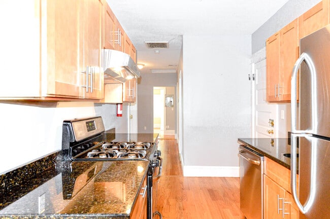 Photo - 231 Chestnut Hill Ave Unit 3