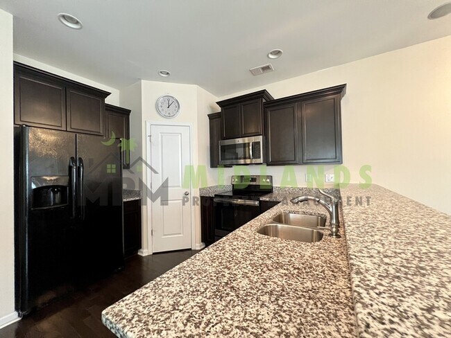 Photo - 120 Brewers Oak Ln