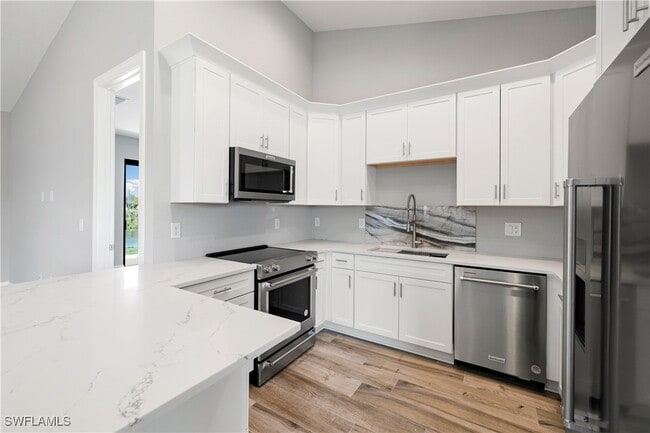 Photo - 925 NE 11th Terrace