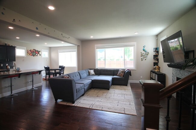 Photo - 17309 40th Ave SE