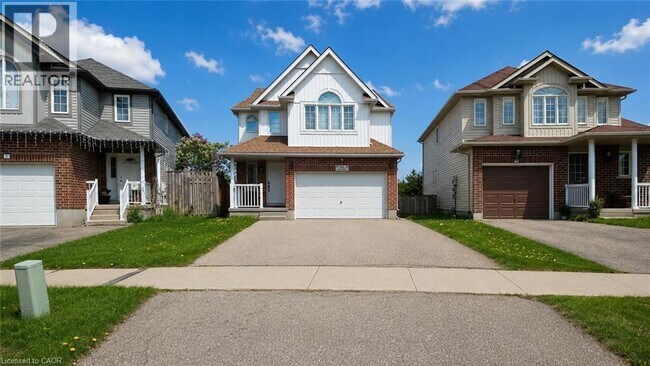Photo - 10 Doll Ct