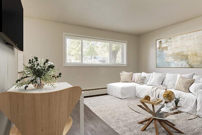 Photo - Lincoln House