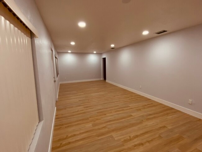 Living Room - 131 W Atwater Ave