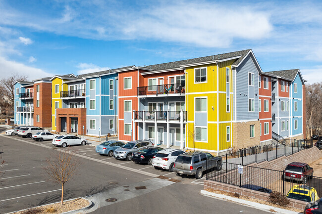 Building Photo - University Flats Rental