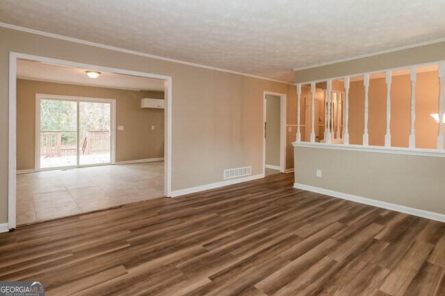 Photo - 8295 Englewood Trail