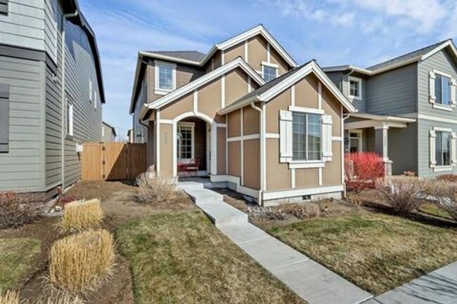 Building Photo - 3 Bedroom, 2.5 Bath + Office in McCall Landing Neighborhood!