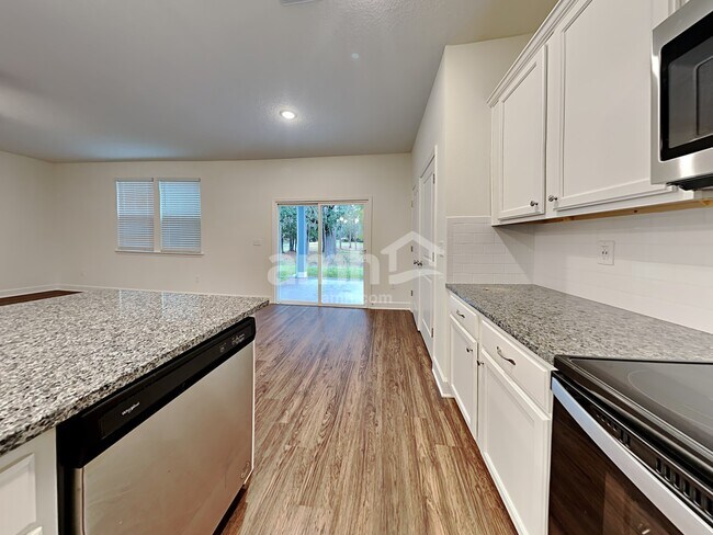 Photo - 1124 Heavenly Dr