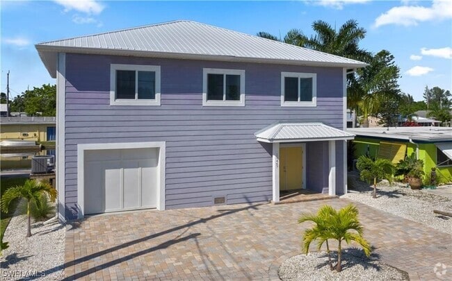 Building Photo - 11467 Island Ave Rental