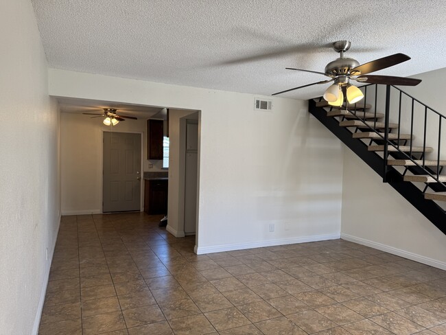 Photo - 2455 Adelia Ave