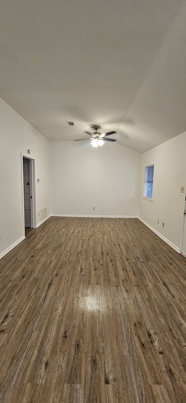 Photo - 285 Hickory Rd Unit 1