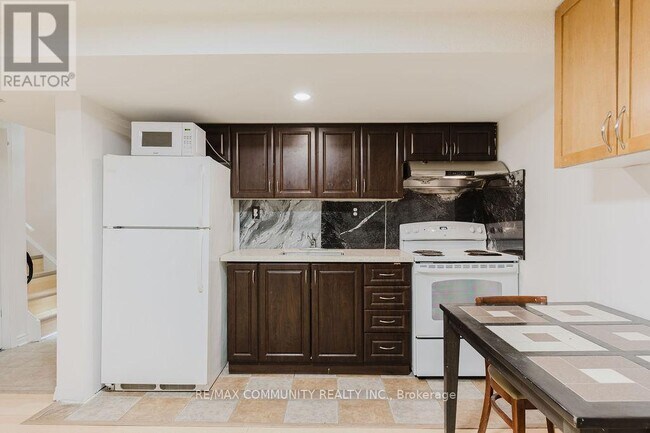 Photo - 46 Millcar Dr