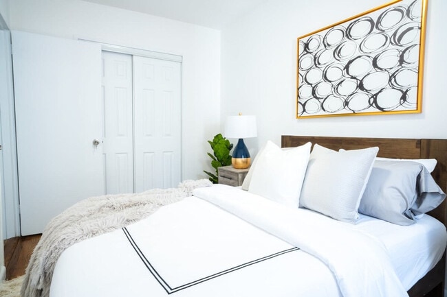 Photo - 220 E 49th St Unidad FL4-ID1021979P