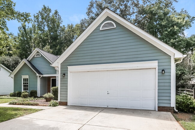 Photo - 11621 Long Forest Dr