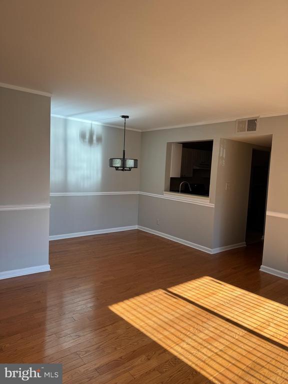 Photo - 25 Church Rd Unit #8