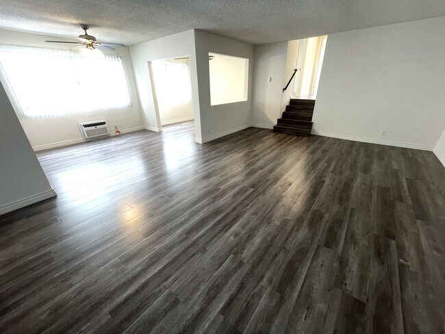 Photo - 10973 Palms Blvd