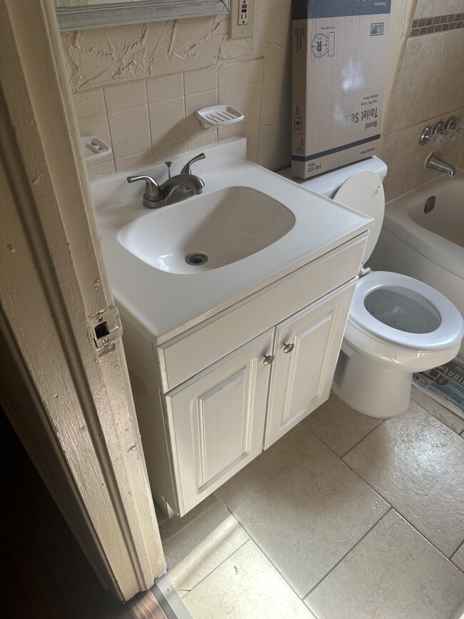 Photo - 511 Highcrest Dr