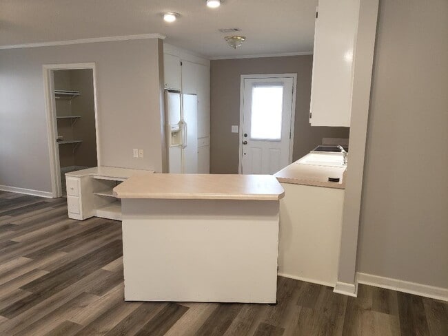 Photo - James Street