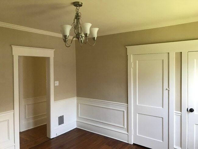 Photo - 20 E Collingswood Ave