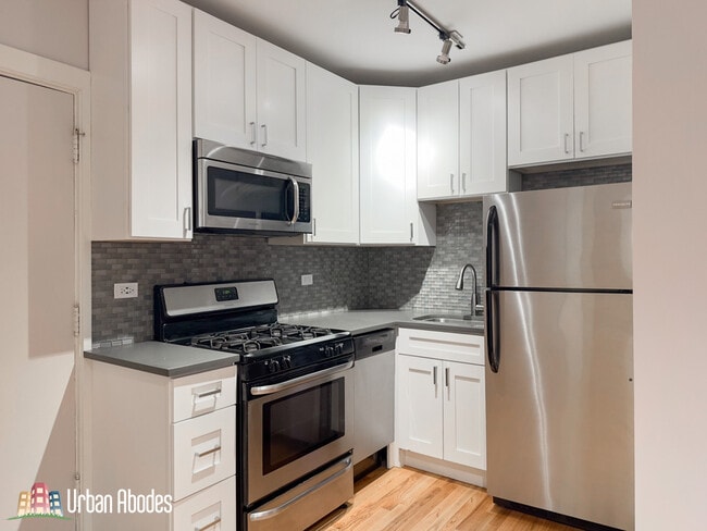 Photo - 2424 N Kedzie Blvd Unit M06B