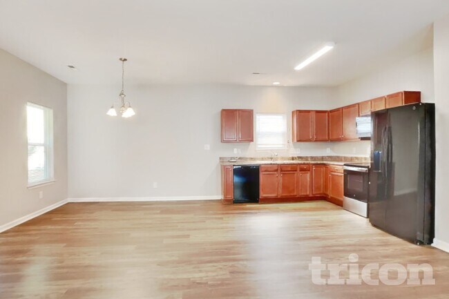 917 Leatherstone Ln